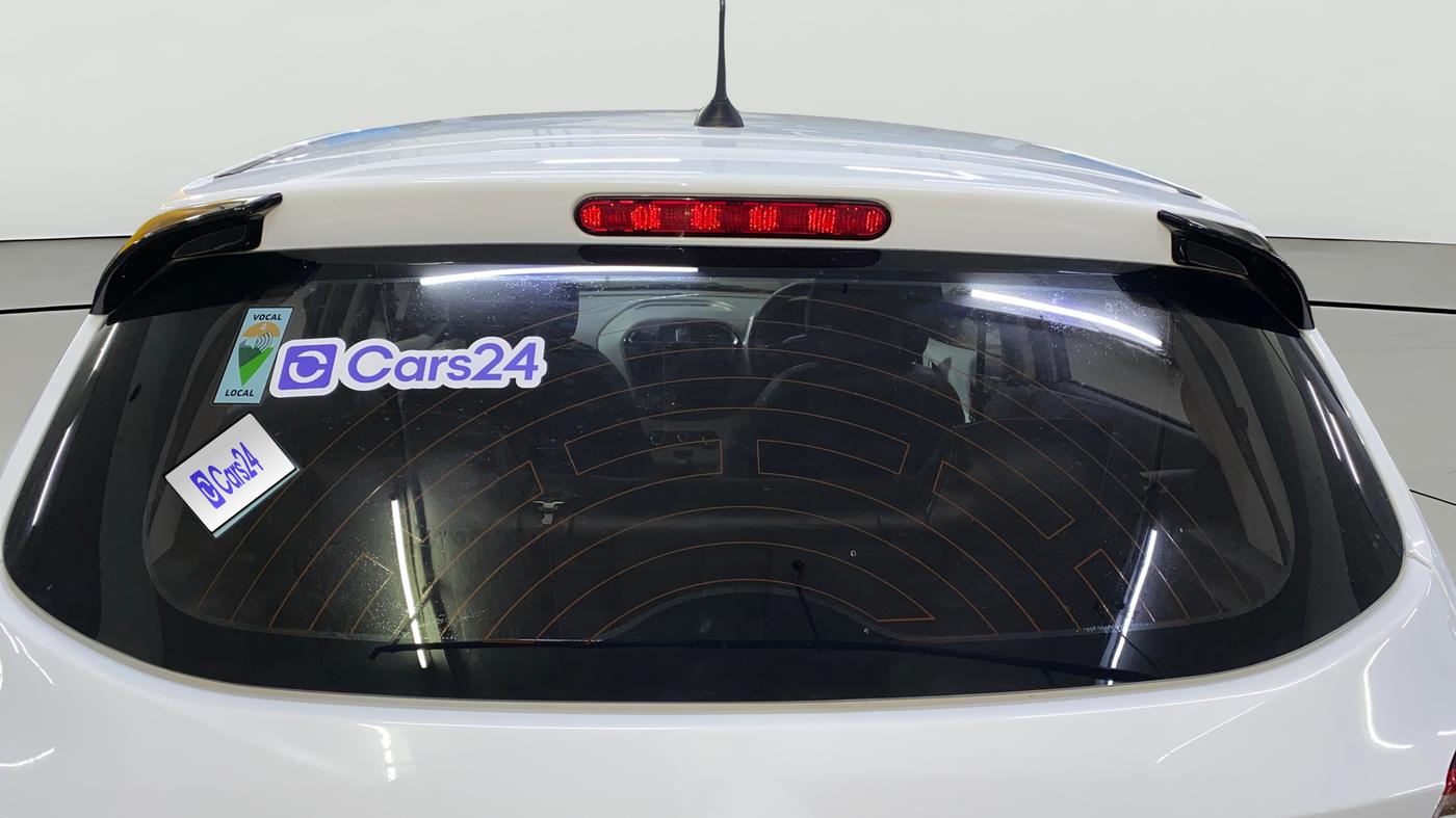 2025 Tata Tiago XZ PLUS CNG DUAL TONE, CNG, Manual, 16,412 km, Rear Windshield