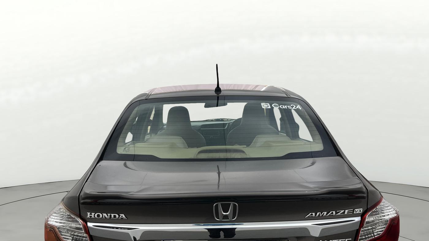 2016 Honda Amaze 1.2L I-VTEC VX AT, Petrol, Automatic, 1,34,808 km, Rear Windshield
