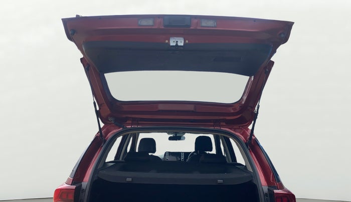 2021 KIA SONET HTX 1.0 IMT, Petrol, Manual, 16,868 km, Boot Door Open