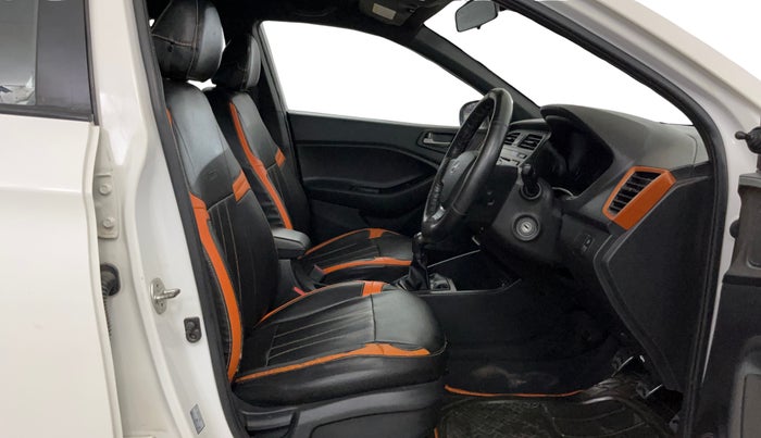 2017 Hyundai i20 Active 1.2 BASE, Petrol, Manual, 43,475 km, Right Side Front Door Cabin