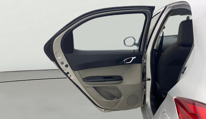 2017 Tata Tiago XZA PETROL, Petrol, Automatic, 31,959 km, LHS Rear Door
