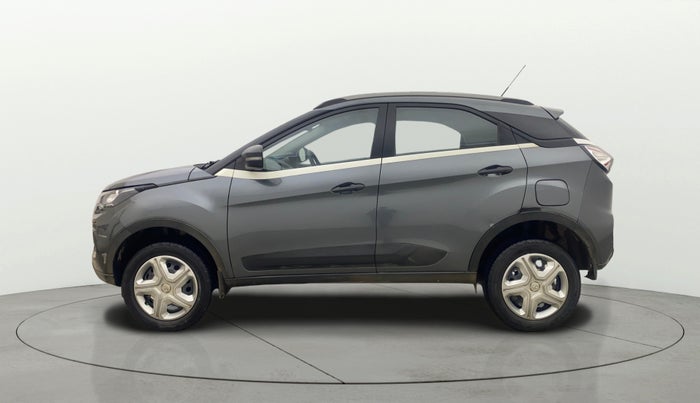 2023 Tata NEXON XMA PETROL, Petrol, Automatic, 17,181 km, Left Side