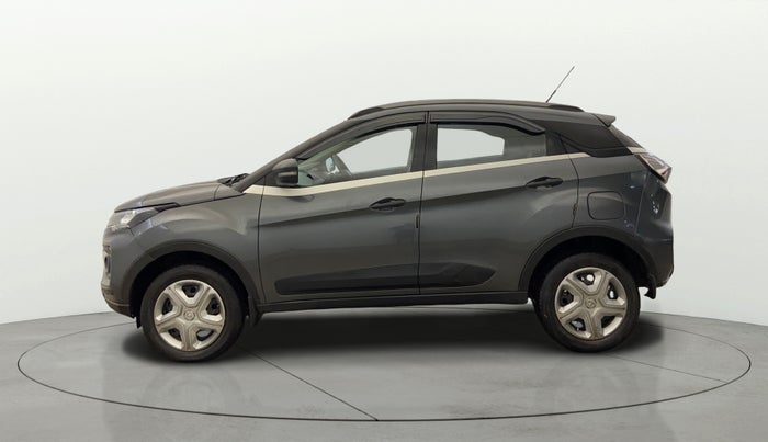 2022 Tata NEXON XM SUNROOF PETROL, Petrol, Manual, 33,147 km, Left Side