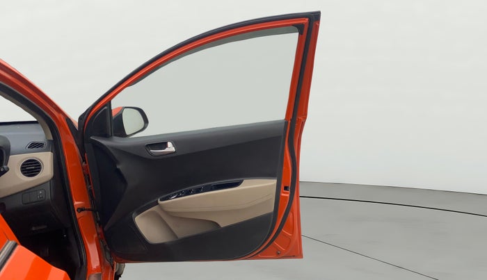 2017 Hyundai Grand i10 SPORTZ (O) AT 1.2 KAPPA VTVT, Petrol, Automatic, 49,030 km, RHS Front Door