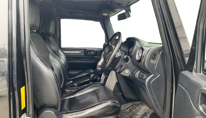 2021 Mahindra Thar LX D AT 4WD HT, Diesel, Automatic, 85,850 km, Right Side Front Door Cabin