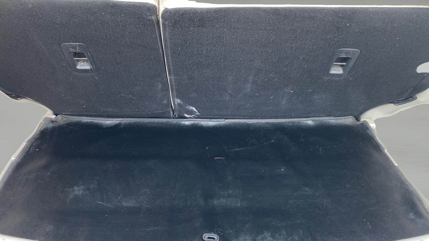 2021 Mahindra XUV300 W8 (O) 1.2 PETROL, Petrol, Manual, 47,115 km, Boot Open Zoomed View