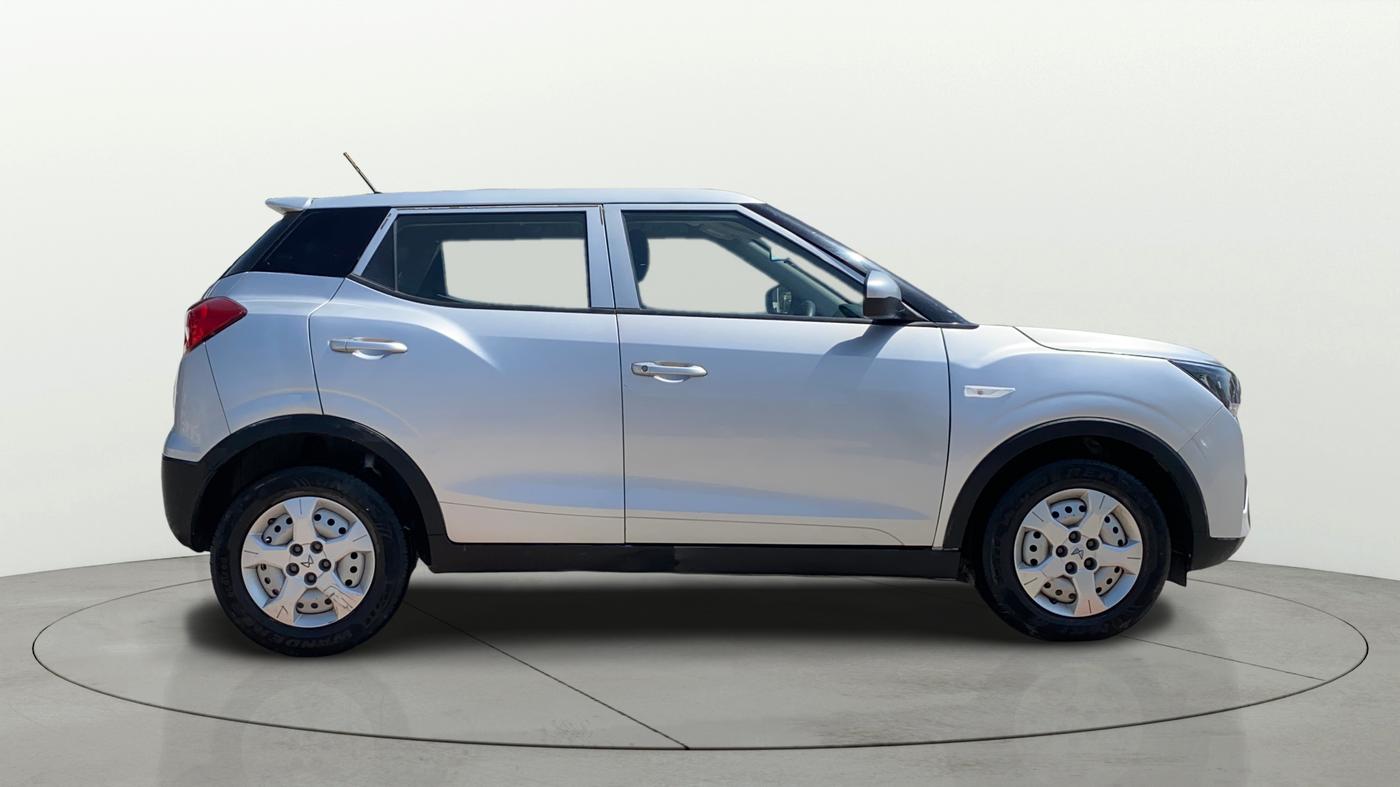 2019 Mahindra XUV300 W4 1.5 DIESEL, Diesel, Manual, 56,364 km, Right Side View