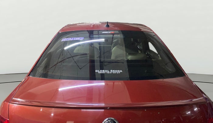 2016 Skoda Octavia STYLE PLUS AT 1.8 TSI, Petrol, Automatic, 53,253 km, Rear Windshield