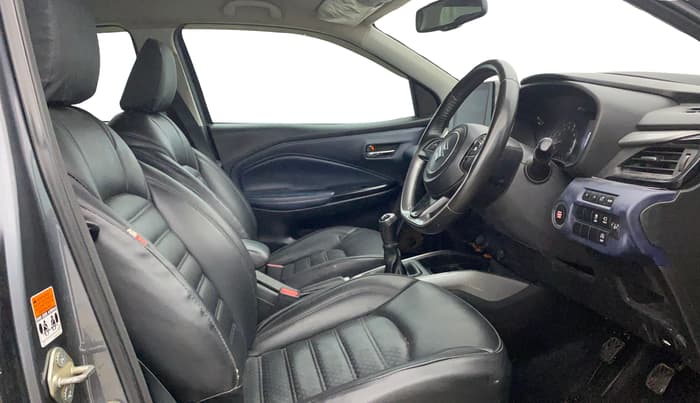 2022 Maruti Baleno ALPHA PETROL 1.2, Petrol, Manual, 1,24,322 km, Right Side Front Door Cabin