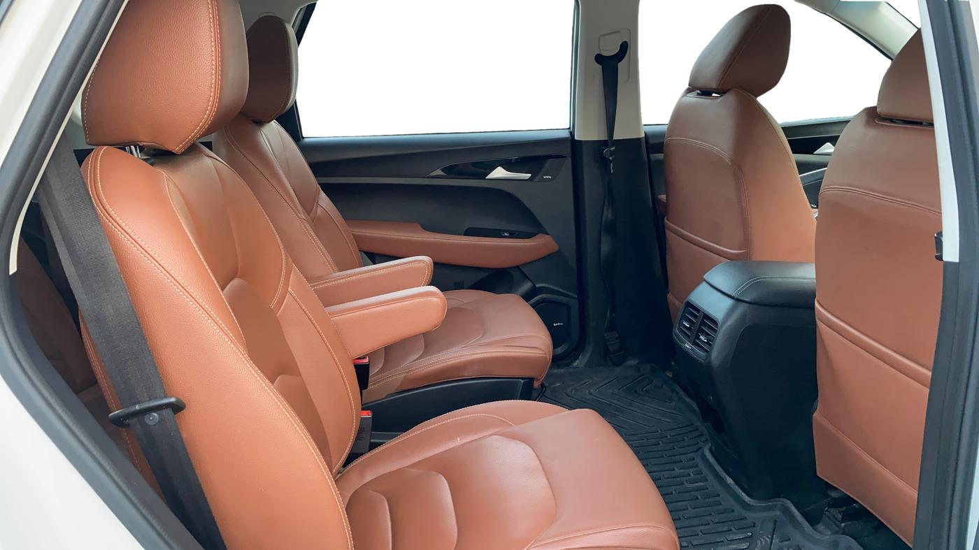 2021 MG HECTOR PLUS SHARP 1.5 PETROL TURBO HYBRID MT 6-STR, Petrol, Manual, 40,877 km, Right Side Rear Door Cabin