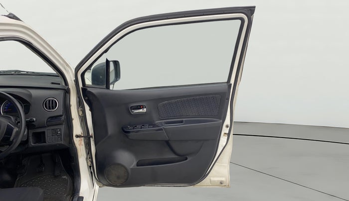 2015 Maruti Wagon R Stingray VXI, Petrol, Manual, 89,635 km, RHS Front Door