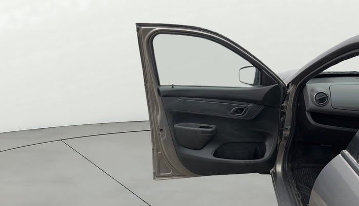 2018 Renault Kwid RXT 0.8, Petrol, Manual, 47,253 km, LHS Front Door