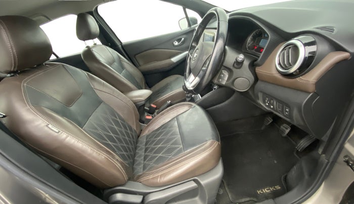 2019 Nissan Kicks XV PREMIUM O DUAL TONE DIESEL, Diesel, Manual, 1,04,656 km, Right Side Front Door Cabin