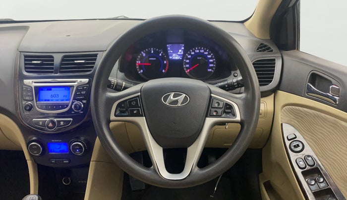 2014 Hyundai Verna FLUIDIC 1.6 CRDI SX, Diesel, Manual, 1,44,910 km, Steering Wheel Close Up