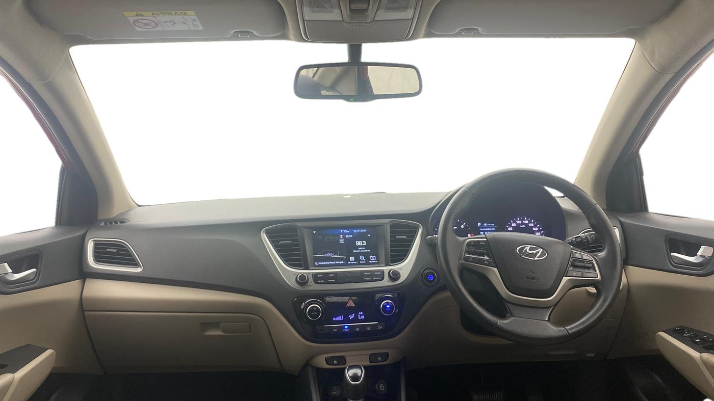2019 Hyundai Verna 1.6 CRDI SX (O) AT, Diesel, Automatic, 96,750 km, Dashboard