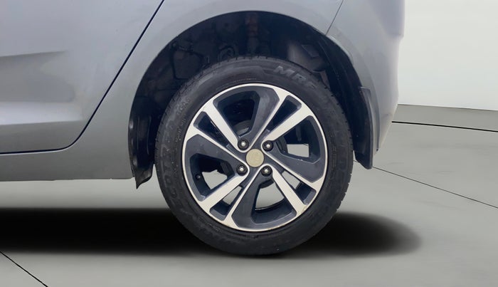 2023 Tata ALTROZ XZ + SUNROOF, Petrol, Manual, 47,293 km, Left Rear Wheel