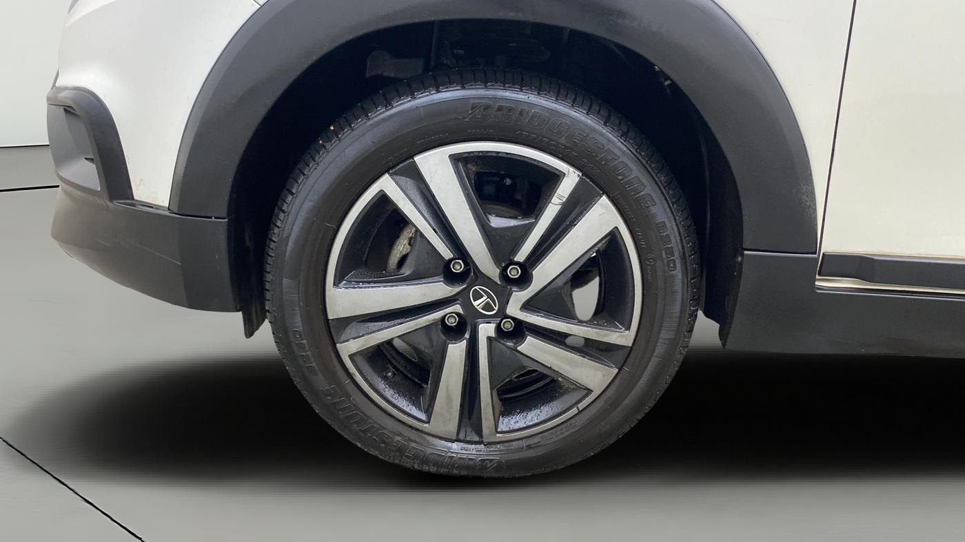 2023 Tata TIAGO NRG XZ AMT, Petrol, Automatic, 12,218 km, Left Front Wheel