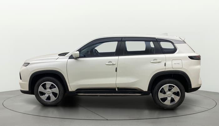 2023 Maruti Grand Vitara DELTA SMART HYBRID AT, Petrol, Automatic, 56,083 km, Left Side