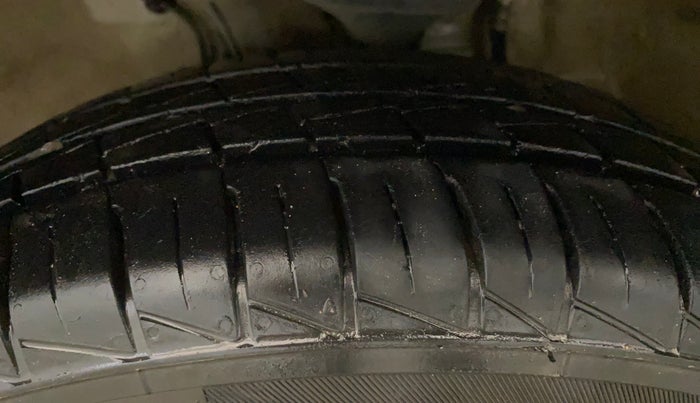 2023 Maruti Alto VXI PLUS, Petrol, Manual, 24,926 km, Left Front Tyre Tread