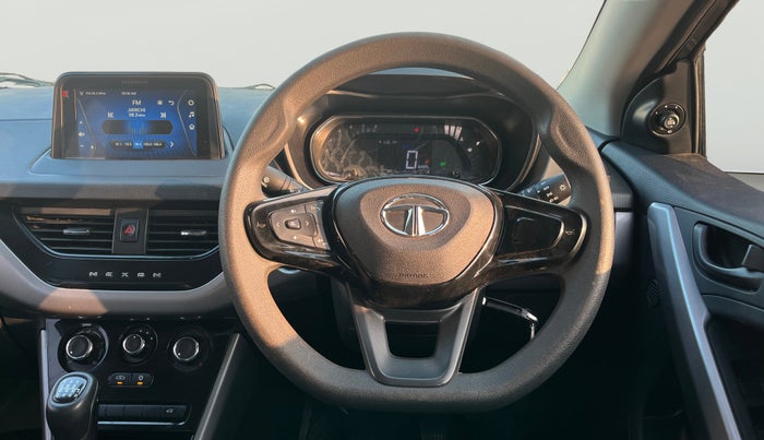2022 Tata NEXON XM PLUS SUNROOF PETROL, Petrol, Manual, 59,792 km, Steering Wheel Close Up
