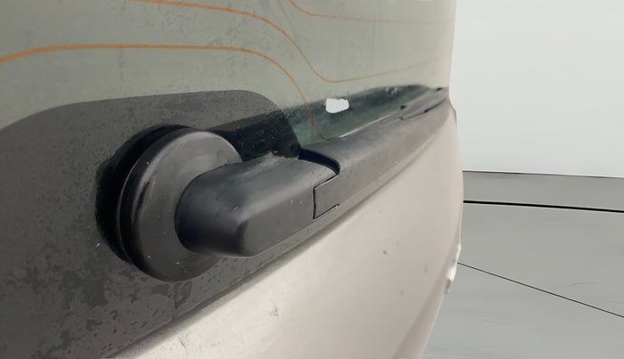 2013 Maruti Swift ZXI, Petrol, Manual, 81,990 km, Rear Wiper