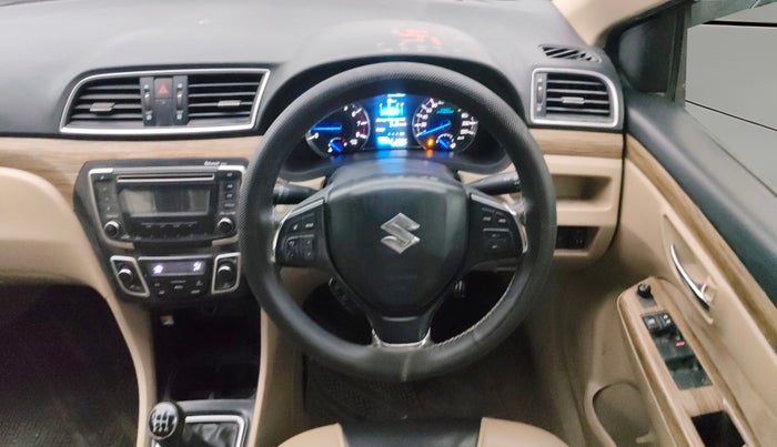 2018 Maruti Ciaz DELTA 1.5 SHVS MT PETROL, Petrol, Manual, 1,07,379 km, Steering Wheel Close Up