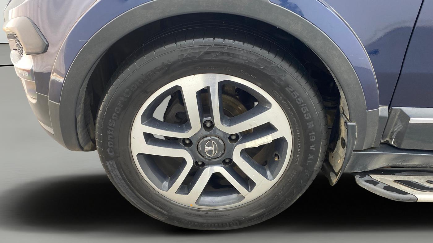 2019 Tata Hexa XTA 4X2 6 STR, Diesel, Automatic, 85,668 km, Left Front Wheel