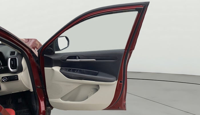 2021 KIA SONET HTX 1.0 IMT, Petrol, Manual, 56,980 km, RHS Front Door