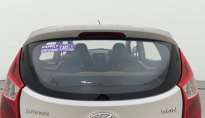 2013 Hyundai Eon MAGNA +, CNG, Manual, 1,12,704 km, Rear Windshield