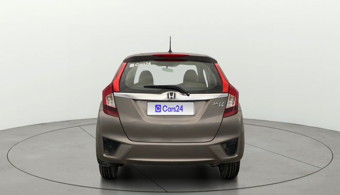 2016 Honda Jazz 1.2L I-VTEC V, Petrol, Manual, 1,27,677 km, Back/Rear