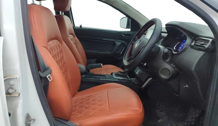 2023 Renault Kiger RXZ TURBO CVT, Petrol, Automatic, 15,507 km, Right Side Front Door Cabin