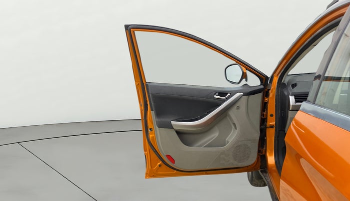 2018 Tata NEXON XZA PLUS DIESEL, Diesel, Automatic, 1,06,214 km, LHS Front Door