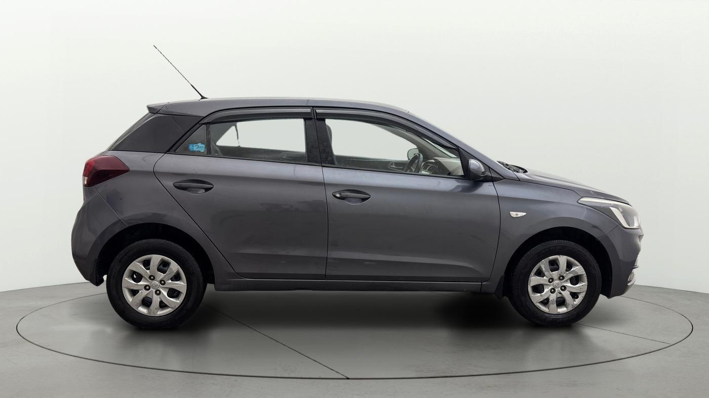 2020 Hyundai Elite i20 MAGNA PLUS 1.2, Petrol, Manual, 75,041 km, Right Side View