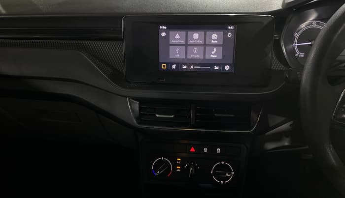 2021 Skoda KUSHAQ ACTIVE 1.0L TSI MT, Petrol, Manual, 35,092 km, Air Conditioner