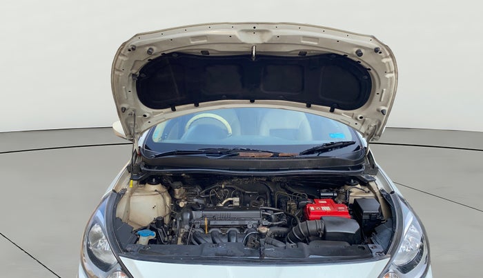 2013 Hyundai Verna FLUIDIC 1.6 VTVT SX, Petrol, Manual, 42,504 km, Open Bonet