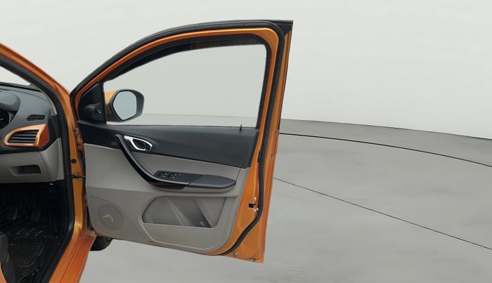 2017 Tata Tiago XZ PETROL, Petrol, Manual, 48,692 km, RHS Front Door