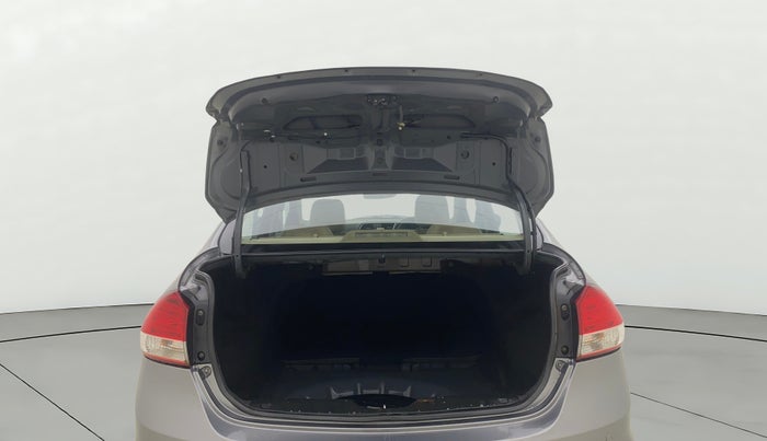 2017 Maruti Ciaz ZETA DIESEL 1.3, Diesel, Manual, 71,267 km, Boot Door Open