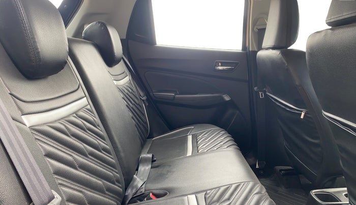 2022 Maruti Swift ZXI AMT, Petrol, Automatic, 31,362 km, Right Side Rear Door Cabin