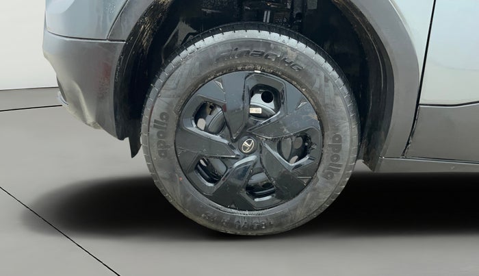 2023 Tata PUNCH ADVENTURE MT, Petrol, Manual, 25,670 km, Left Front Wheel