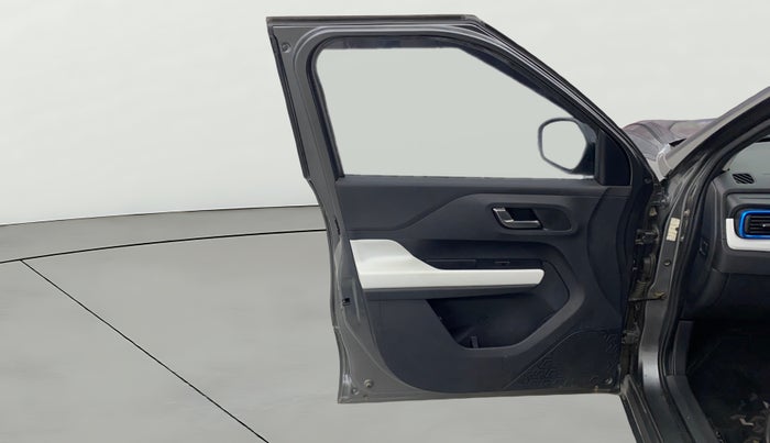 2022 Tata PUNCH CREATIVE  MT, Petrol, Manual, 68,115 km, LHS Front Door