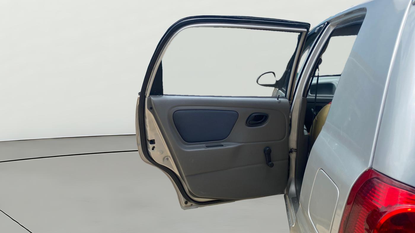 2014 Maruti Alto K10 VXI, Petrol, Manual, 97,003 km, LHS Rear Door