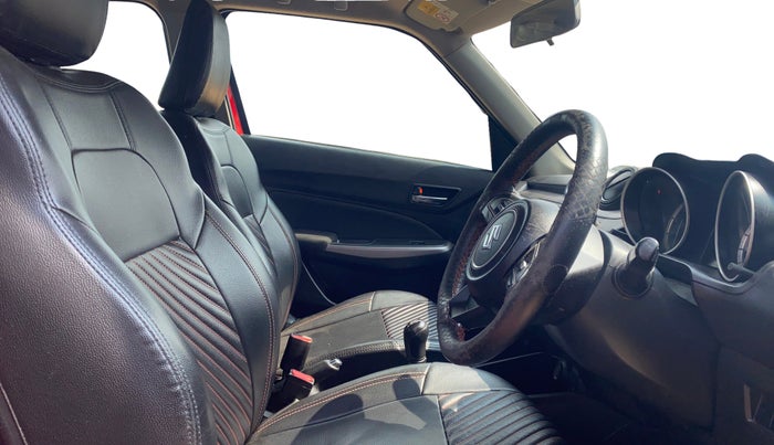 2022 Maruti Swift ZXI PLUS, Petrol, Manual, 65,123 km, Right Side Front Door Cabin