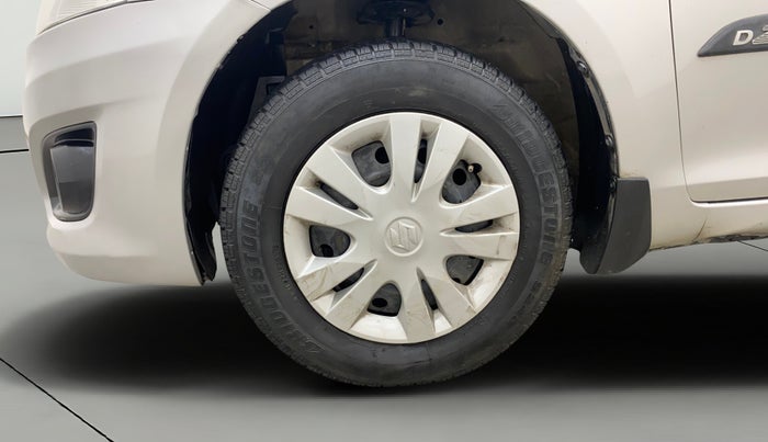 2013 Maruti Swift Dzire VXI, Petrol, Manual, 1,07,058 km, Left Front Wheel