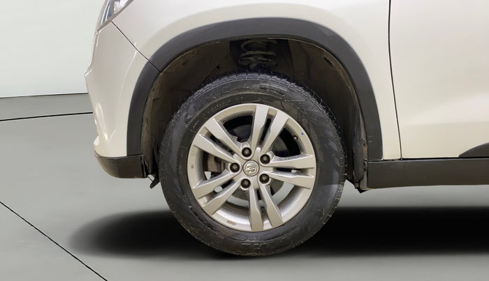 2016 Maruti Vitara Brezza ZDI PLUS, Diesel, Manual, 70,966 km, Left Front Wheel