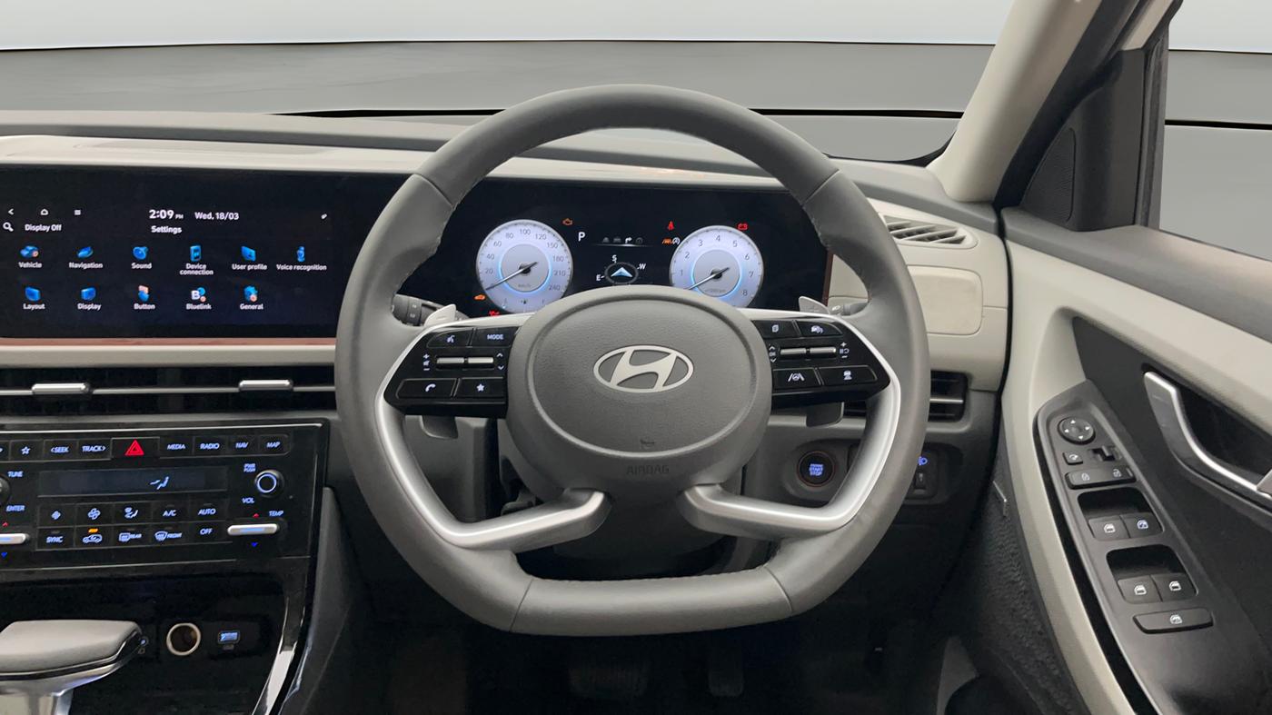 2024 Hyundai Creta SX (O) 1.5 TURBO DCT, Petrol, Automatic, 8,226 km, Steering Wheel Close Up