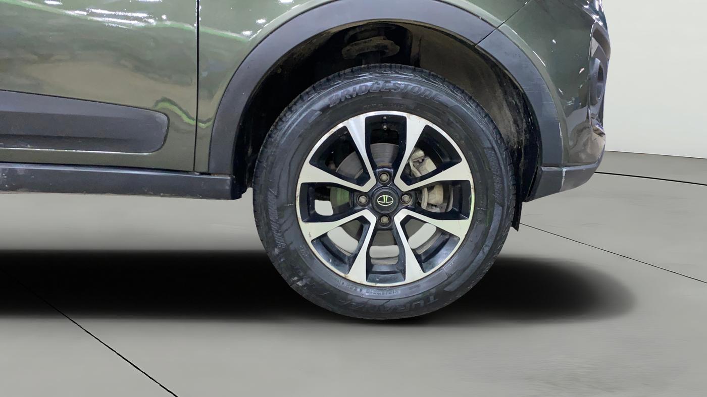 2021 Tata NEXON XZ PLUS PETROL, Petrol, Manual, 37,725 km, Right Front Wheel