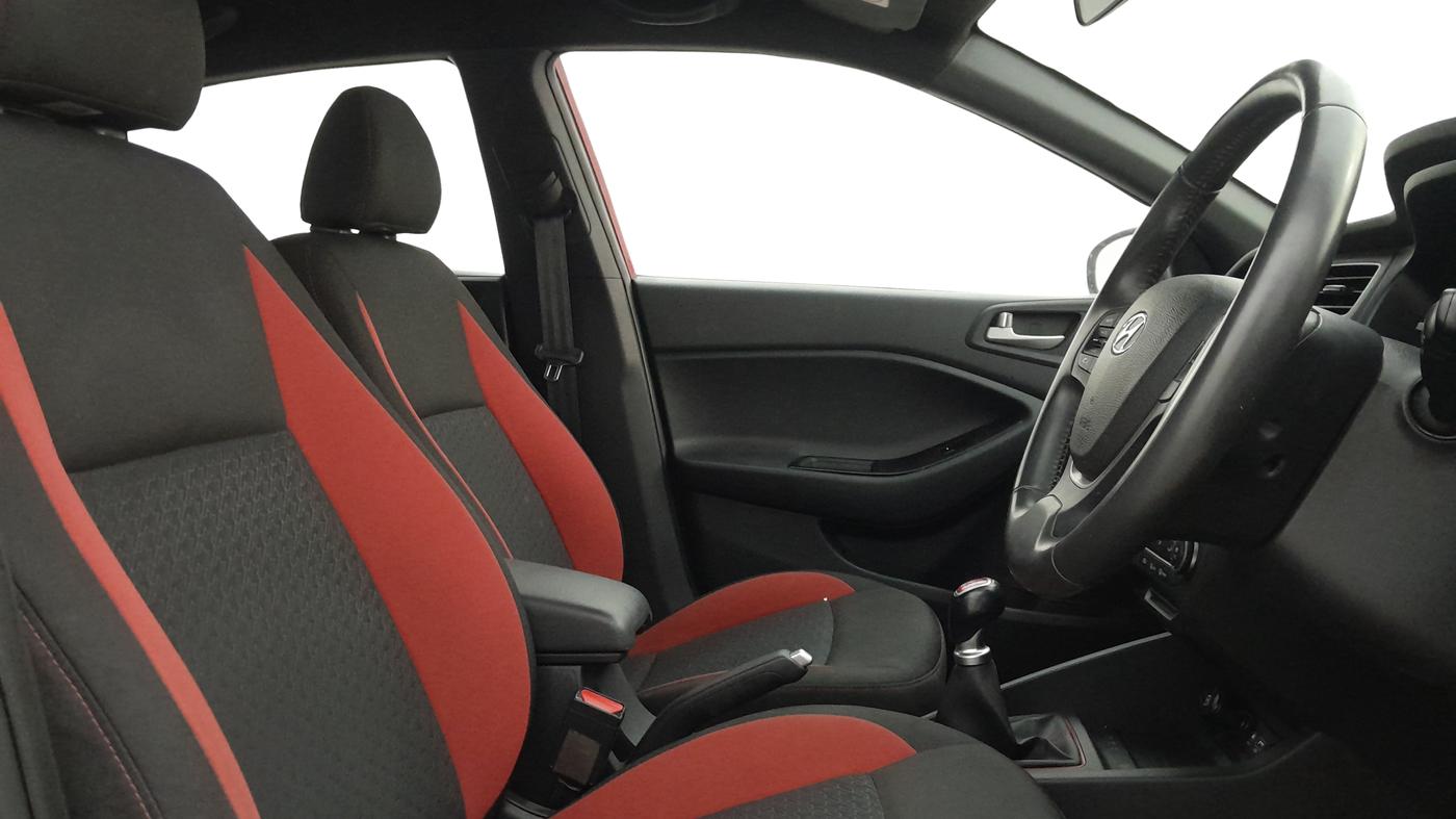 2019 Hyundai i20 Active 1.2 SX, Petrol, Manual, 29,644 km, Right Side Front Door Cabin