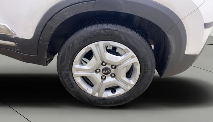 2020 KIA SONET HTX 1.5, Diesel, Manual, 90,574 km, Left Rear Wheel