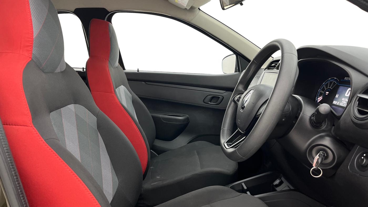2025 Renault Kwid RXT 1.0 AMT, Petrol, Automatic, 16,638 km, Right Side Front Door Cabin