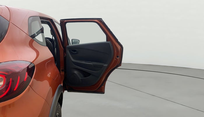 2018 Renault Captur RXL DIESEL, Diesel, Manual, 63,053 km, RHS Rear Door